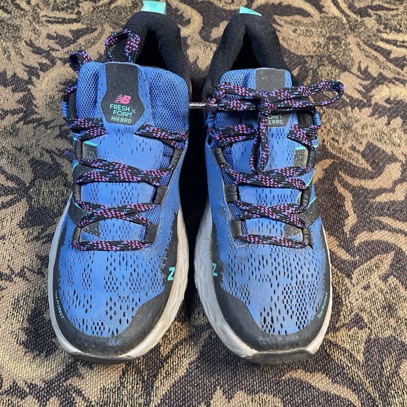New Balance Women's Hierro V5 WTHIERC5 Cobalt/Poison Berry Hiking Shoes Size 8.5 - Picture 4 of 12